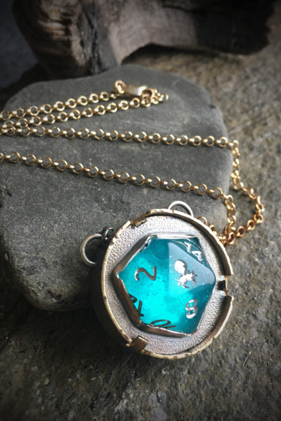 Kraken Catalina Amulet - Image 2